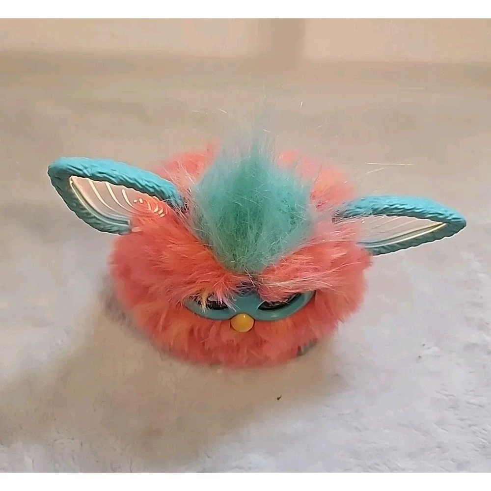 2023 Hasbro Furby Interactive Plush - Coral - Works - Moving Light Up‎ Ears Toy